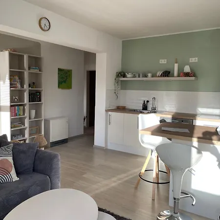 Apartment Dorfblick Mit 2 Sz, Wlan, Balkon & Ski- Oder Ebike Keller Winterberg