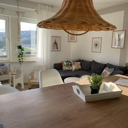 Dorfblick Mit 2 Sz, Wlan, Balkon & Ski- Oder Ebike Keller Apartmán