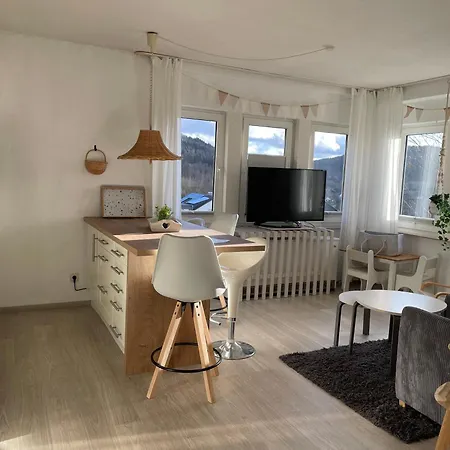 Apartment Dorfblick Mit 2 Sz, Wlan, Balkon & Ski- Oder Ebike Keller *