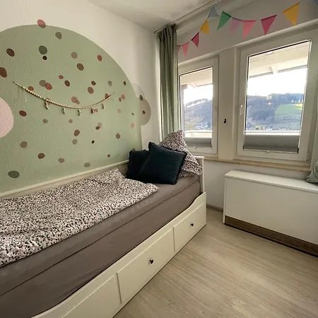 Apartment Dorfblick Mit 2 Sz, Wlan, Balkon & Ski- Oder Ebike Keller