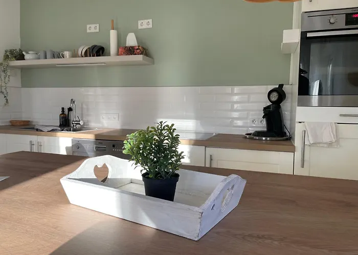 Dorfblick Mit 2 Sz, Wlan, Balkon & Ski- Oder Ebike Keller アパート ヴィンターベルク