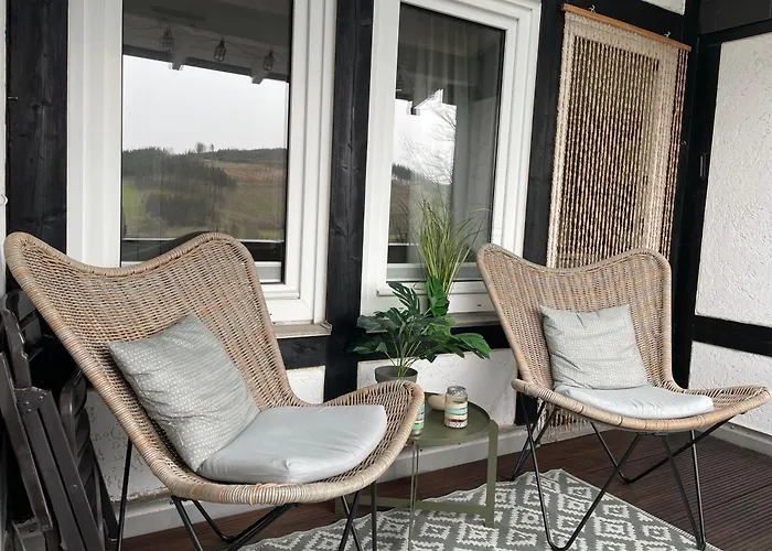 Dorfblick Mit 2 Sz, Wlan, Balkon & Ski- Oder Ebike Keller *